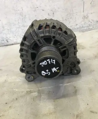 Audi Q3 F3 Generator/alternator 2549579