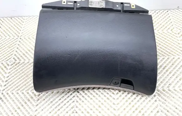 Volvo S60 Glove box set 8650374