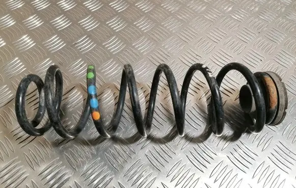 Skoda Fabia Mk2 (5J) Rear coil spring