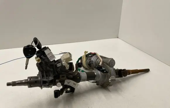 Toyota Yaris Electric power steering pump 452500D182 JJ002004292