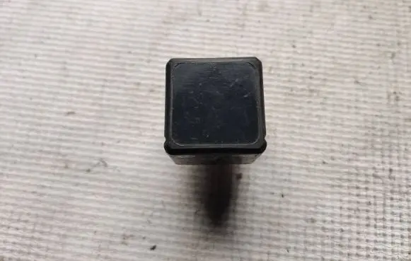 Audi A4 S4 B5 8D Window wiper relay 0165456932 5WG00571901