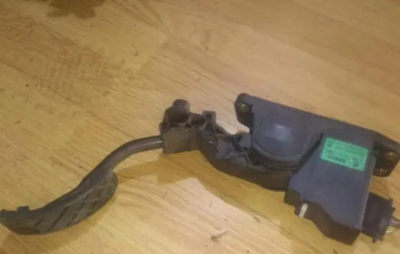 Audi A3 S3 8P Accelerator throttle pedal 0280752211 yb3