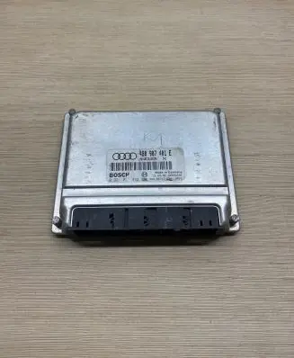 Audi A6 S6 C5 4B Engine control unit/module 4B0907401E 0281001833