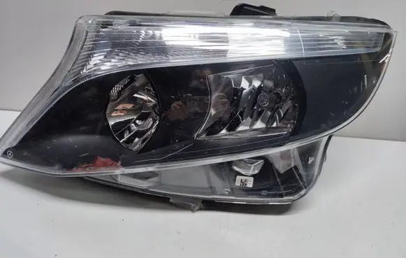 Mercedes-Benz Vito Viano W447 Headlight/headlamp A4479067700