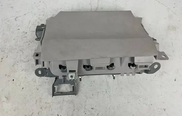 Toyota Mirai Knee airbag TG11D01003