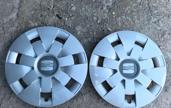 Seat Ibiza IV (6J,6P) R14 wheel hub/cap/trim 6J0601147