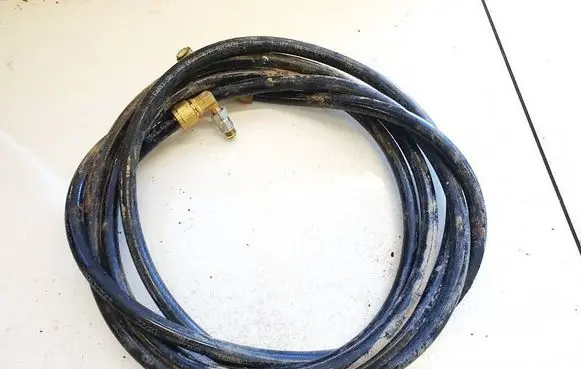 Mazda CX-7 LP gas line/pipe/hose 