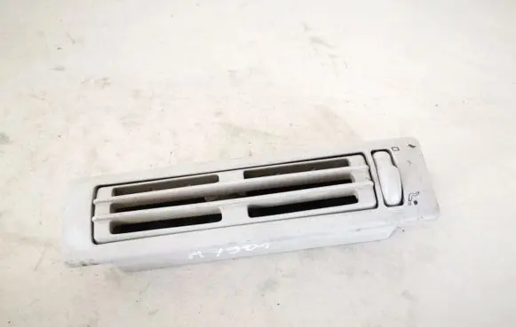 Volkswagen Transporter - Caravelle T4 Dash center air vent grill 703820963