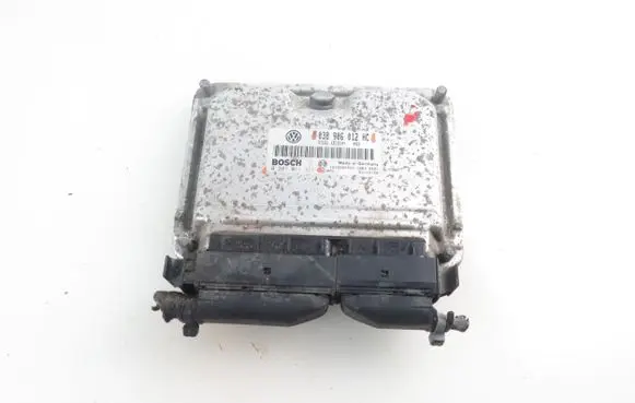 Skoda Octavia Mk1 (1U) Engine control unit/module 0281011311 038906012HC