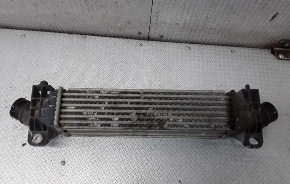 Ford Mondeo Mk III Intercooler radiator 1181868963A 1S7Q9L440AF