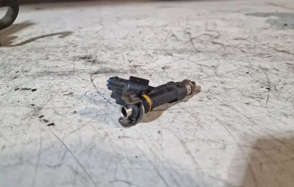 Mazda 6 Fuel injector 0280158103