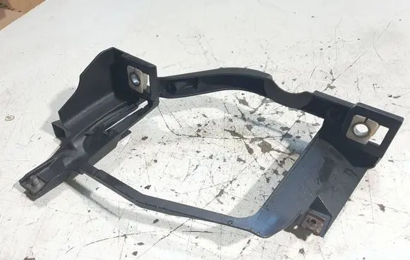 BMW 5 E60 E61 Headlight/headlamp mounting bracket 15873800