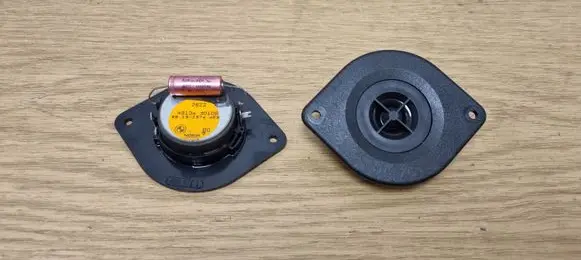 BMW 5 E34 Front door high frequency speaker 1374469
