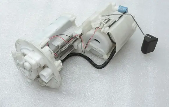 Toyota Auris 150 In-tank fuel pump 7702002420