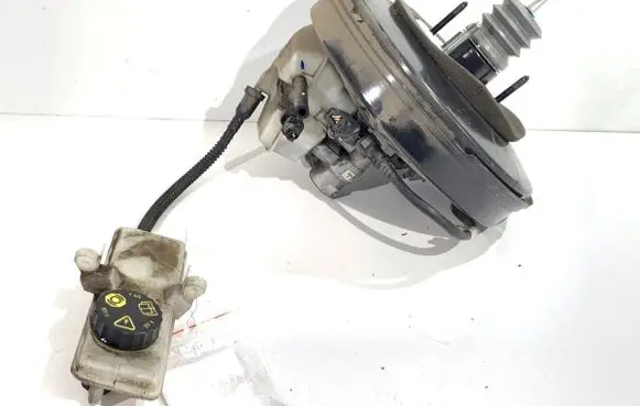 Citroen C4 Grand Picasso Brake booster 9814457780