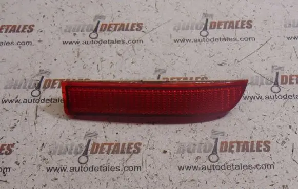 Toyota Avensis T270 Rear tail light reflector
