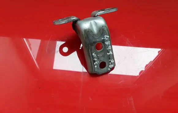 KIA Sorento Front door upper hinge A046057