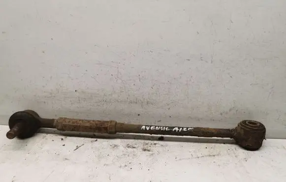 Toyota Avensis T250 Rear suspension control arm 