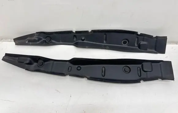 Audi Q5 SQ5 Fender end trim 80A821112 80A821111