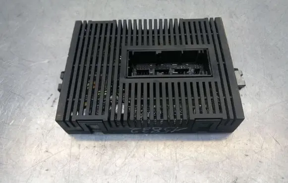 BMW 7 E65 E66 Light module LCM 6921329 003545 060900
