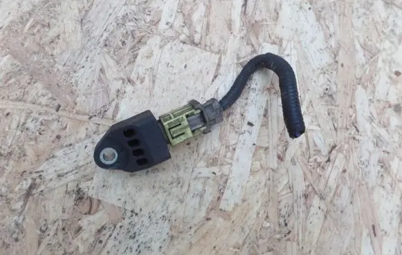 Subaru Legacy Airbag deployment crash/impact sensor 98231FG000