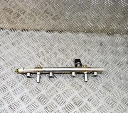 Volkswagen Golf VII Fuel main line pipe 0261545079 06K133317G