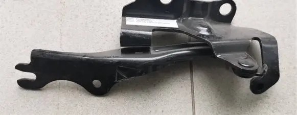 Mazda 3 I Engine bonnet/hood hinges BP4K52410B