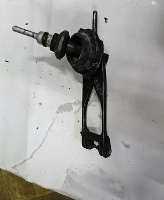 BMW 3 E90 E91 Clutch release arm fork 