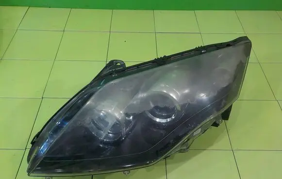 Renault Laguna III Headlight/headlamp 260600042R