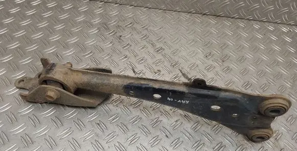Toyota RAV 4 (XA40) Rear upper control arm/wishbone