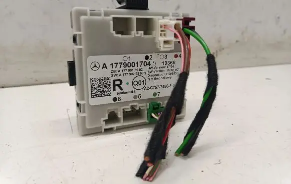 Mercedes-Benz A W177 Door control unit/module A1779001704
