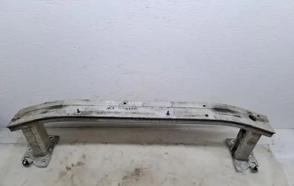 Renault Captur Front bumper cross member