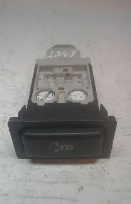 Toyota Corolla Verso AR10 Windscreen/window heater switch 153337