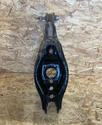 Toyota Auris E180 Rear upper control arm/wishbone