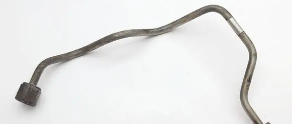 Volvo XC70 Fuel line pipe 31272621 31272620 31216005