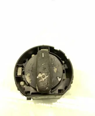 Skoda Octavia Mk2 (1Z) Light switch 1Z0941431C