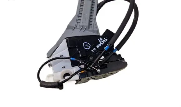 Hyundai Tucson TL Rear door lock 81420D7610