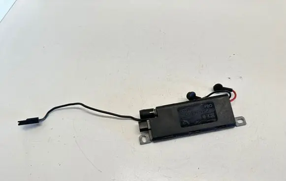Audi A6 S6 C5 4B Antenna control unit 4B5035225K
