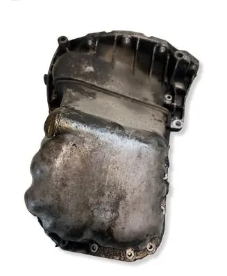 Volkswagen PASSAT B5 Oil sump 058103603