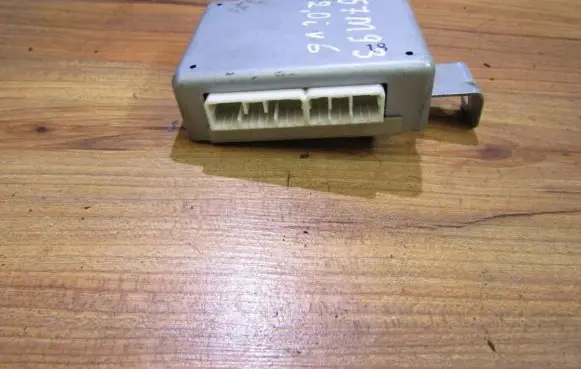Mazda Xedos 6 ABS control unit/module c02167650 4f30a