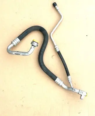 BMW 1 E81 E87 Air conditioning (A/C) pipe/hose 9223317