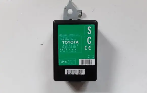 Toyota Avensis T270 Other control units/modules 8974005070