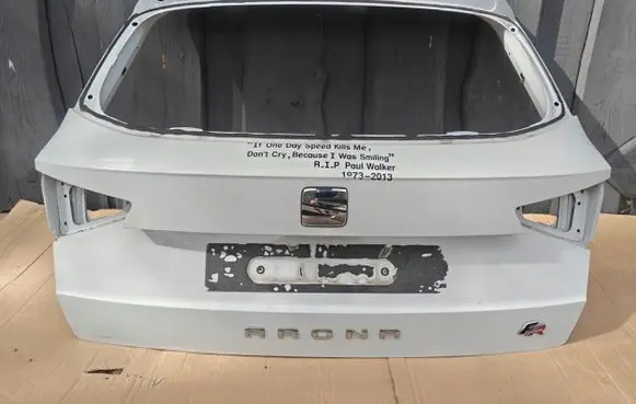 Seat Arona Tailgate/trunk/boot lid 6F9827023