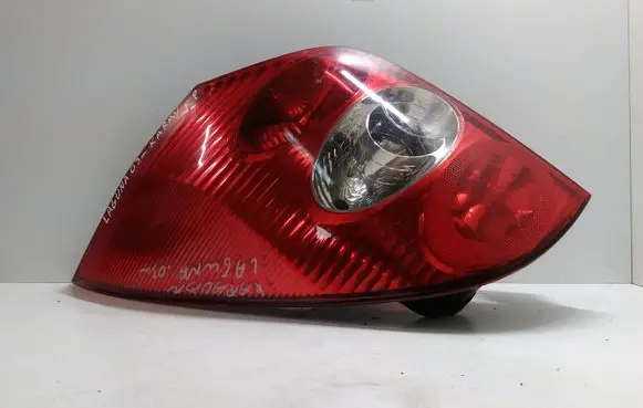 Renault Laguna II Rear/tail lights 8200002471