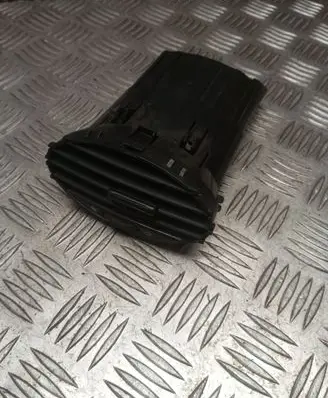 Ford Focus Dashboard side air vent grill/cover trim 6N41A014L21CA39PA