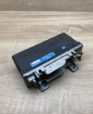 Mercedes-Benz E W124 ABS control unit/module 0055452132 0265101018