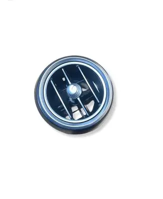 Mercedes-Benz C W205 Dash center air vent grill A2058304604