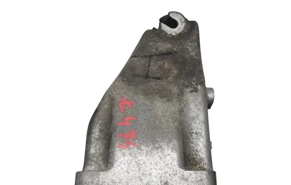 Mercedes-Benz V Class W447 Engine mounting bracket A6542230404