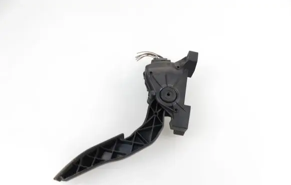 Opel Vectra C Accelerator throttle pedal 6PV00832200 9186724