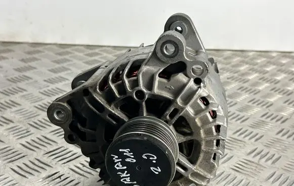 Volkswagen Sharan Generator/alternator 7900003706967 14V180A STX102158